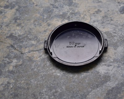 Genuine Nikon NIKKOR 52mm Clip-on Front Lens Cap Japan Snap-on