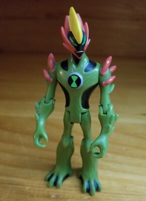 BEN 10 Alien Force Swampfire 4