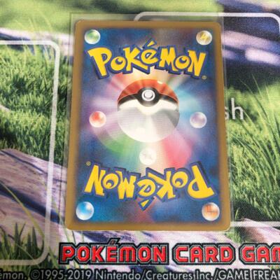 ピカチュウ PROMO DP 048/DP-P プロモ　2007 Pokemon cards Pikachu 048/DP-P Holo Black star Promo 2007 Japanese