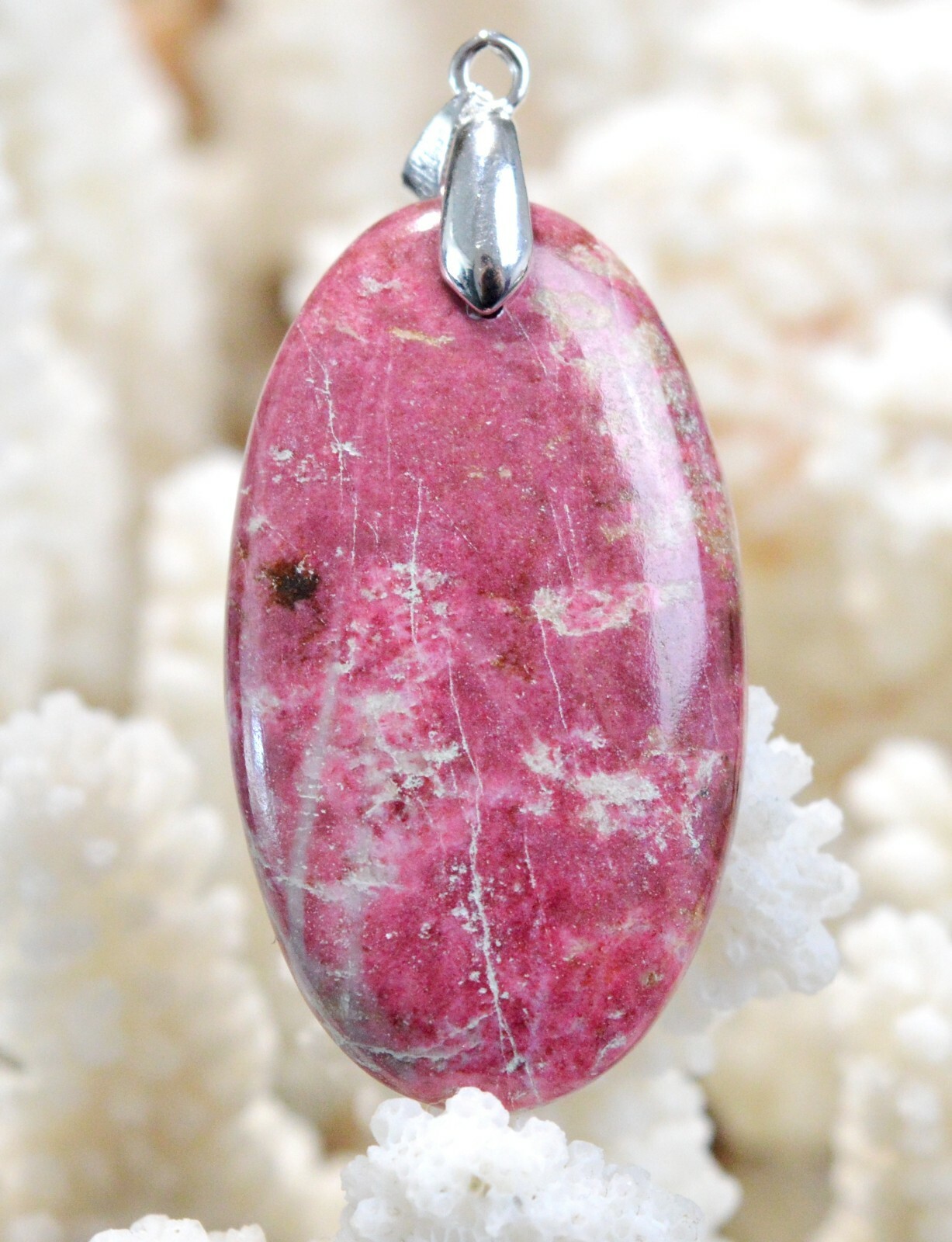 Pendentif en thulite de Norvège 54 carats, le cadeau d'anniversaire idéal en pierre naturelle unique
