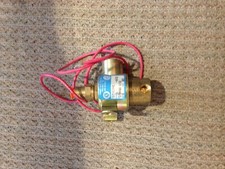 NEW HONEYWELL/SKINNER 1/8" NPT 24V SOLENOID VALVE 50 PSI