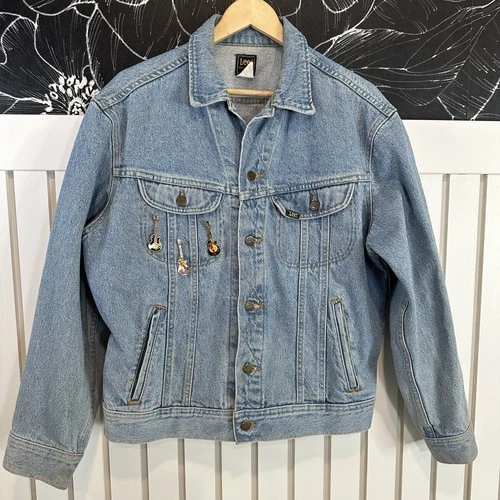Vintage Lee Hard Rock Cafe Los Angeles Denim Jacket USA 90s Guitar Pins  Medium video thumbnail