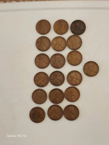 1909 P Lincoln Wheat Cent Lot. Good Dates. 19 Penny's