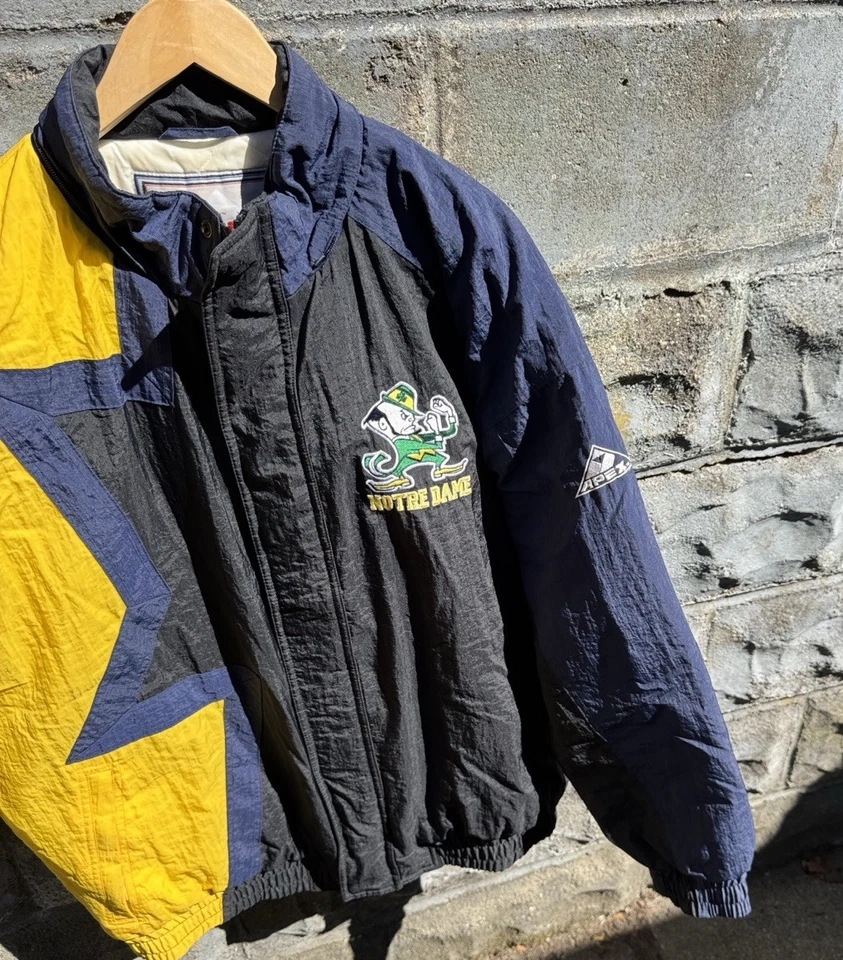 Vintage Notre Dame Fighting Irish Apex One Hooded Puffer Coat Jacket Mens L RARE - Image 4 of 4