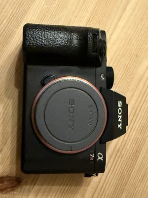 Sony A7R II 42,4MP Spiegellose Systemkamera Set & OVP