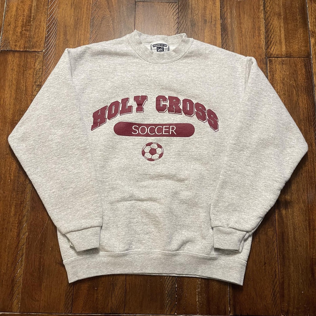 Holy Cross Soccer Sweatshirt Mens Medium Gray Lee Fleece Crewneck College View 2