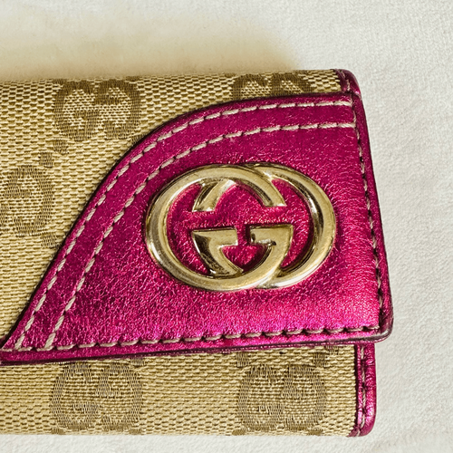 Gucci Beige/Metallic Magenta GG Canvas Key Pouch Wallet 6 Ring - Picture 8 of 11