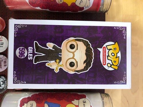 Buffy The Vampire Slayer Giles Funko Pop #596 vinilo abovedado. + Velas y botones - Imagen 10 de 10