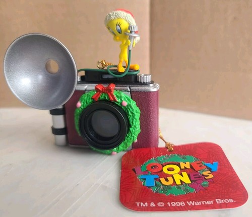 Vintage Looney Tunes Tweety with Camera Collectible Christmas Ornament Matrix - Picture 2 of 7