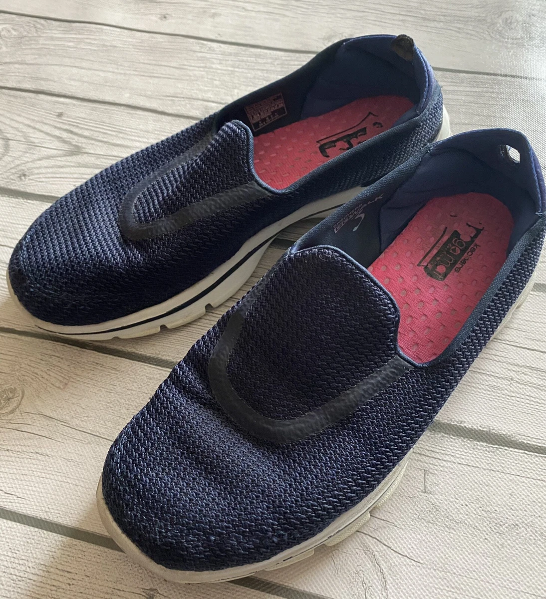 Skechers women's cheap clothing