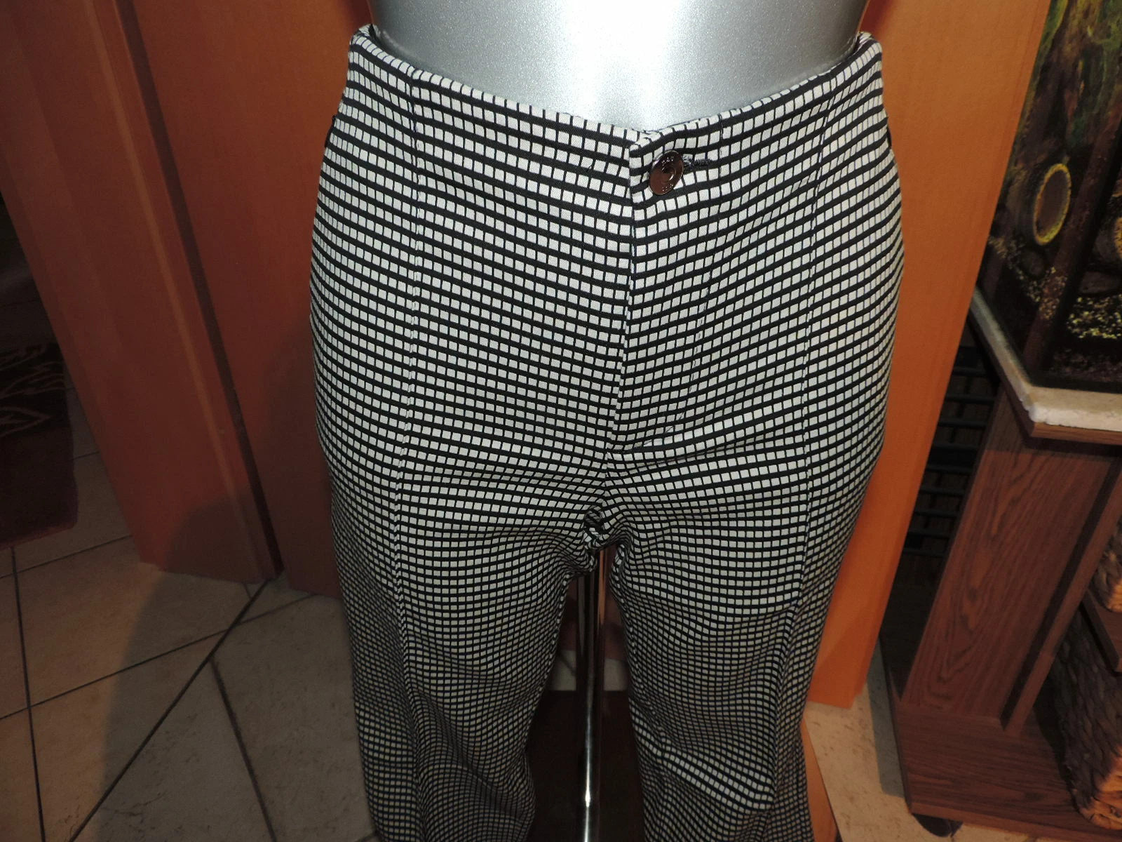 Bild 2 von 4