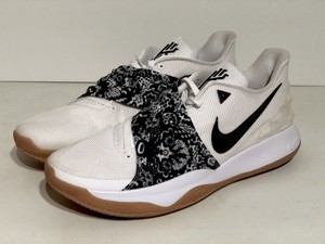 kyrie 4 low black white