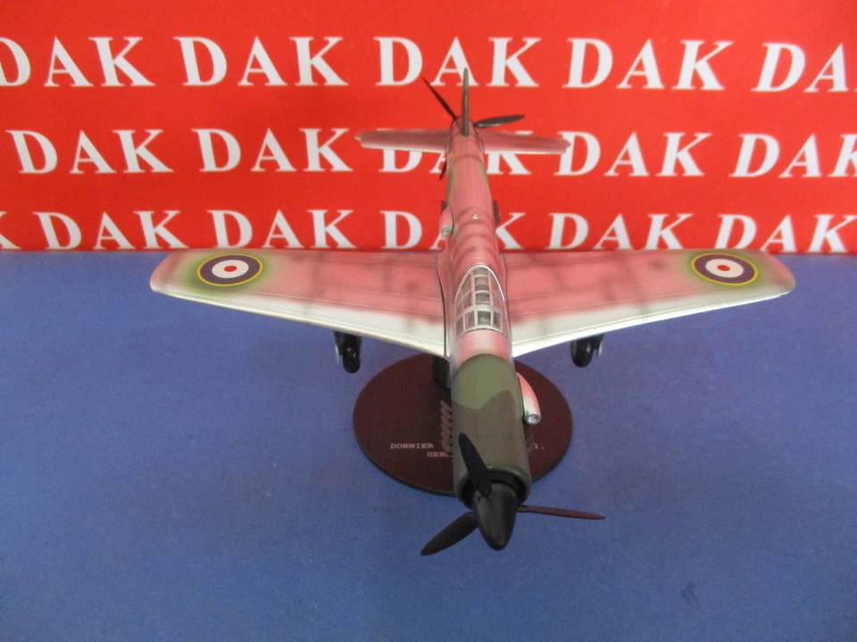 Die cast 1/72 Modellino Aereo Aircraft Dornier Pfeil Do 335A-1 RAF 1945 Solido - Immagine 3 di 4
