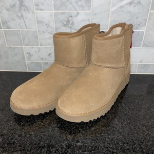 bota-ugg-cremallera-modalia-modadiez - MODADIEZ - IMAGEN PERSONAL