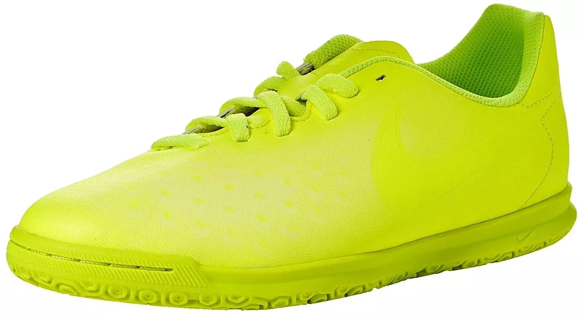 Nike magista hotsell ola ii