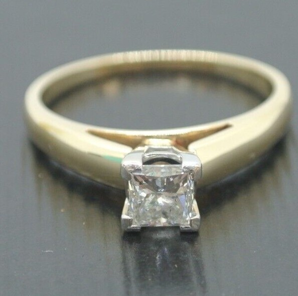 14K YG MICHAEL HILL PRINCESS CUT DIAMOND ENGAGEMENT RING ct SZ  (A16024-1)
