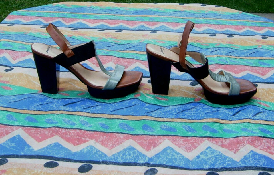 Sandalias de plataforma de tacón alto de cuero Bronx tacón de 4 pulgadas Reino Unido 4 UE 37 Foto 2 de 4