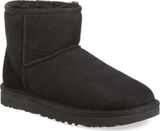 UGG Classic Mini II Genuine Shearling Boot Black Suede Women  s 9 New 170