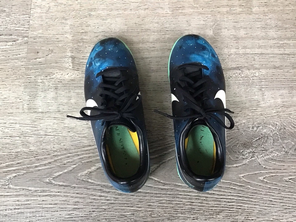 Zapato de fútbol sala Nike Mercurial Victory IV IC CR7 580474-403 Nike Jr talla 2,5 años Foto 4 de 4