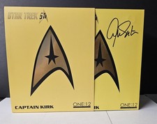 Mezco Toyz Star Trek ONE:12 Collective CAPTAIN JAMES T. KIRK Signed By SHATNER