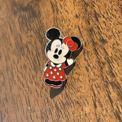 Disney Cuties Collection small Minnie Mouse enamel pin (2006)
