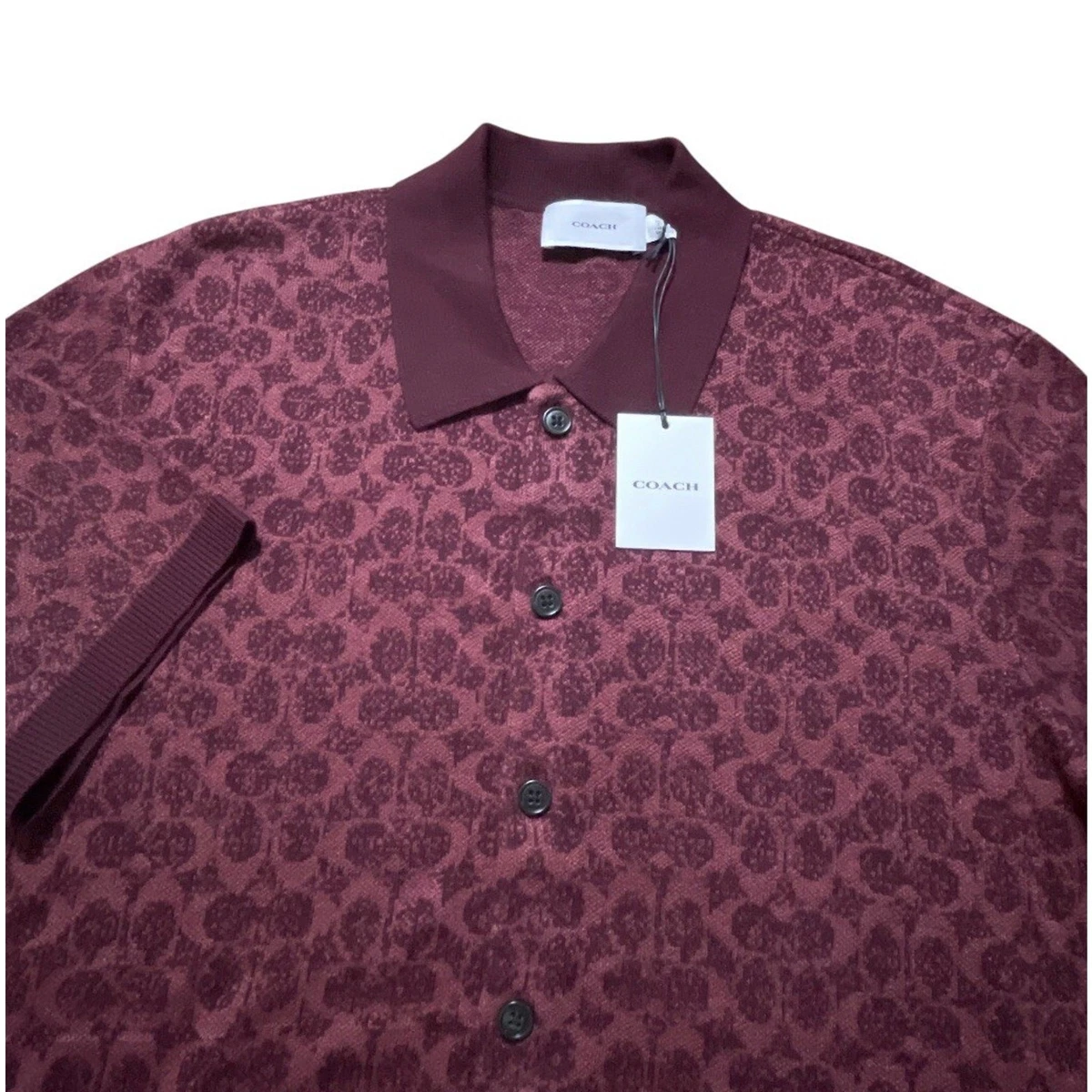 coach dress shirt Men's Shirts 28.25Model is 62 (188cm) and wears a size M Materials100% cotton FeaturesButton closure COACH shirt buttons up women
