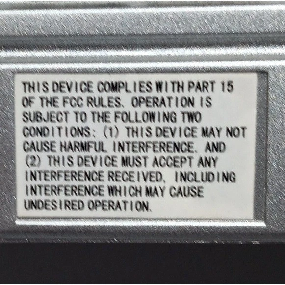 RCA RP5435C Plateado 2 Bandas AM FM Reloj Radio Doble Alarma Entrada Auxiliar Reposo Foto 3 de 4