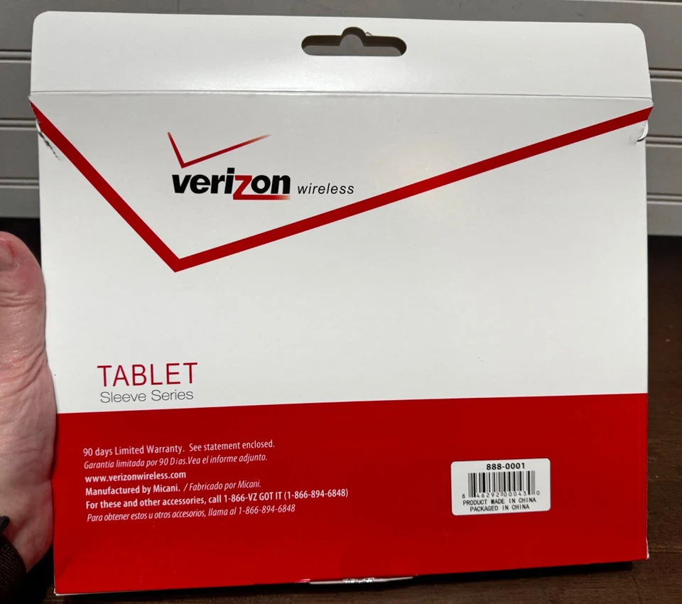 NEW Verizon Universal Tablet Sleeve For iPad 2 with Modem Pocket - Image 2 of 4