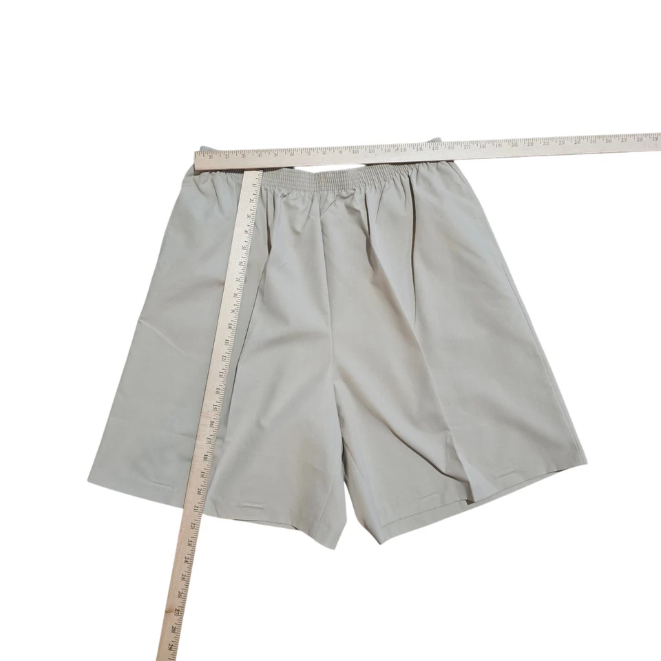 Pantalones cortos BonWorth caqui con cintura elástica y pliegues talla XL Foto 3 de 4