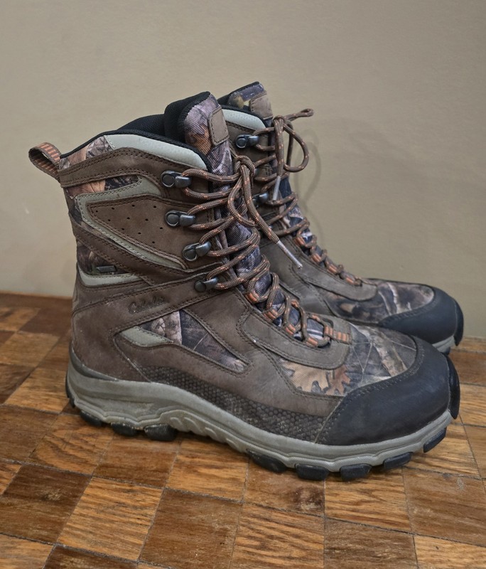 Cabela’s Men’s 9.5D 400g Thinsulate Camo Waterproof Hunting Boots