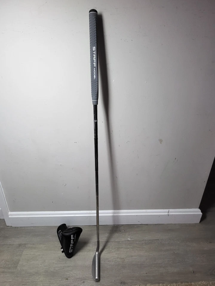 Wilson Staff Model 8802 Blade Putter 34inch RH W- Headcover Brand New In Plastic - Image 4 of 4