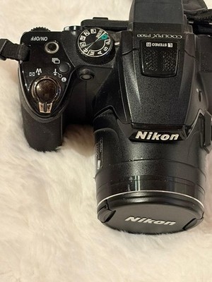 Nikon Coolpix P500 Digitalkamera 12,1MP 36x Zoom Full HD   funktionsfähig 2011