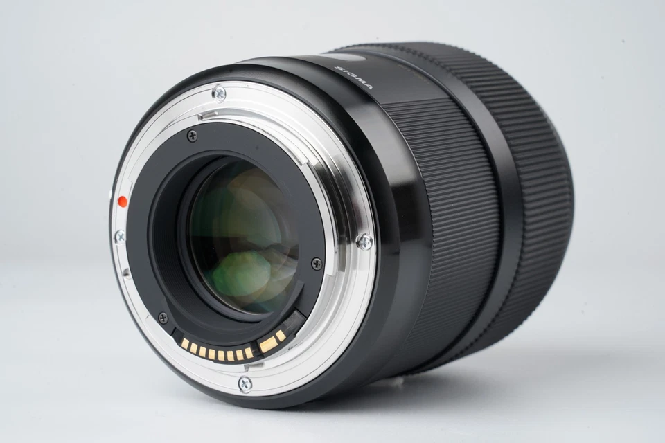 [Casi Como Nuevo] SIGMA Art 35 mm F1.4 DG HSM con Capucha para Montura Canon EF #3136A Foto 4 de 4