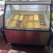 Master-Bilt 12 Pan Gelato Case