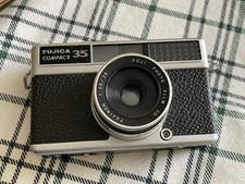 Fujica Compact 35 35mm Film Camera Fujinon 1:2.8 f 3.8cm Silver/Black