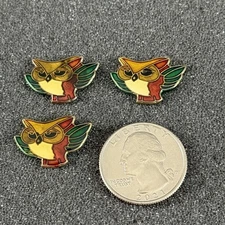 Lot of 3 Vintage Flying Colorful Hoot Owl Owls Pins Pinbacks #56738