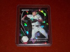 2021 Panini Prizm Draft Picks Prizm Burgundy Cracked Ice 04/23 Colson Montgomery