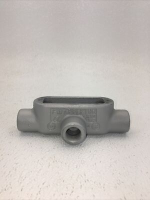 X18 APPLETON 1/2-INCH HUB SIZE STYLE-X FORM 8 CONDULET CONDUIT OUTLET THREADED 