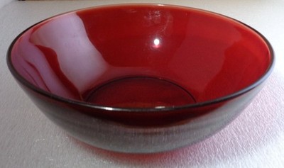 Anchor Hocking RUBY RED 8 1/4'' VEGETABLE SERVING BOWL