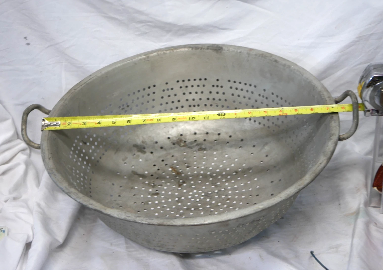 Vintage BIG Giant size Metal Colander Strainer- 21 3/4 inch Handle to Handle