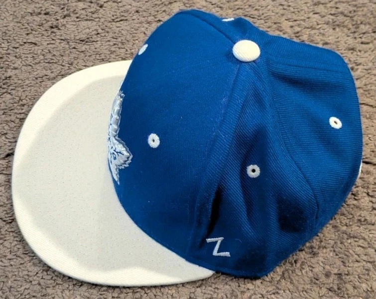 Zephyr 32/5 NHL Toronto Maple Leafs Wool Blend Blue Fitted Hat 7 1/4 - Image 2 of 4