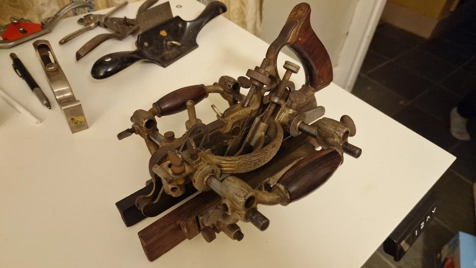 Stanley No. 55 Combination Plane – Early Sweetheart Era c.1915–1925 + 31 cutters - Image 4 of 4