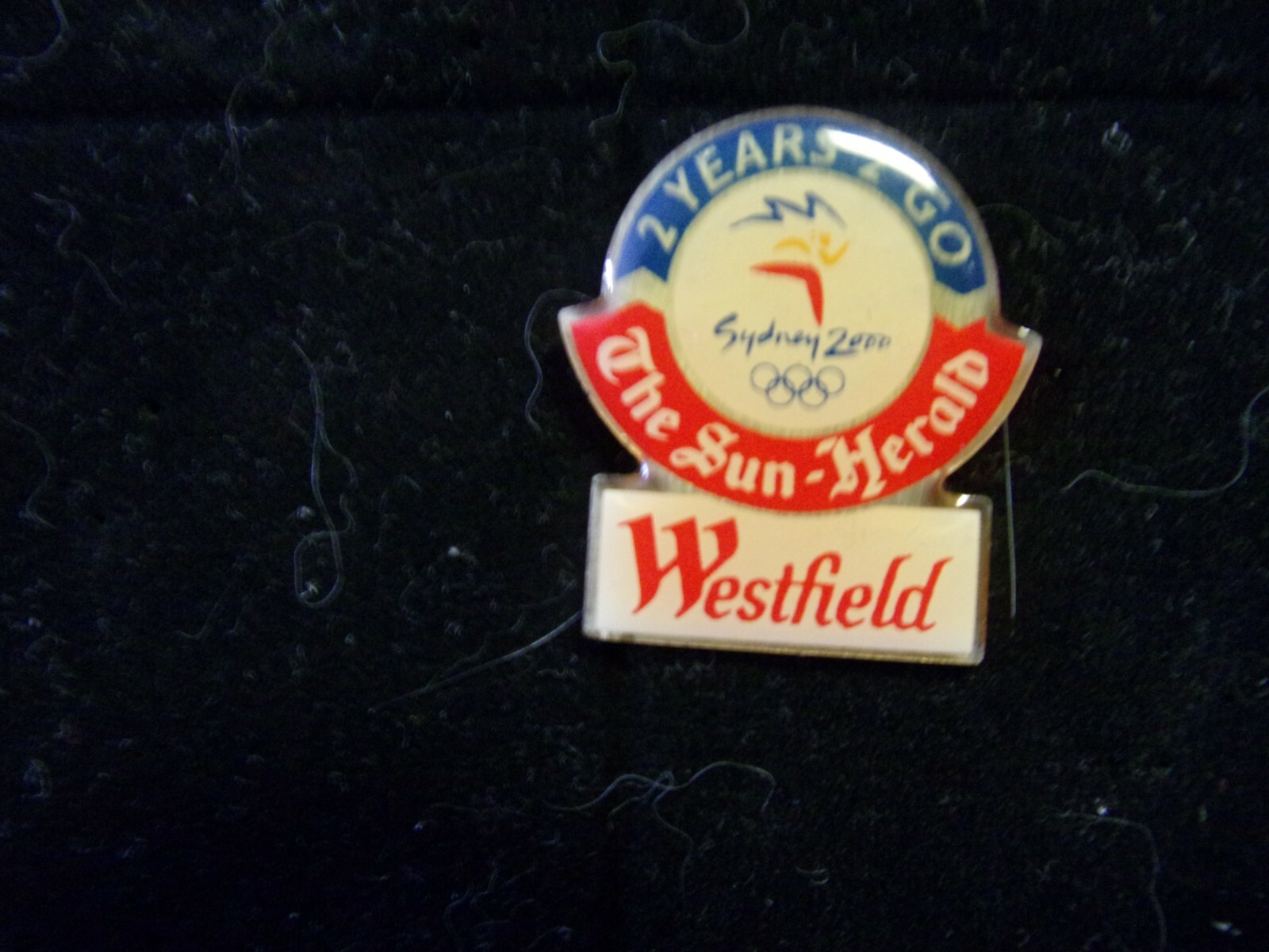 2 Years Pin 2000 Olympic Pinback Pin Sydney 2 Years To Go The Sun HeraldWestfield ...
