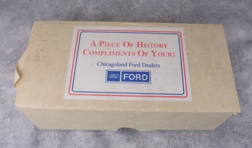 Genuine Brick From Chicago Stadium Bulls Blackhawks COA Original Box - Picture 2 of 5