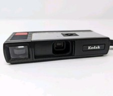 Vintage Kodak Pocket Instamatic 20 Camera Takes 110 Film Made in USA Untested