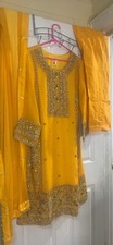 pakistani chiffon shalwar kameez Size Large 22