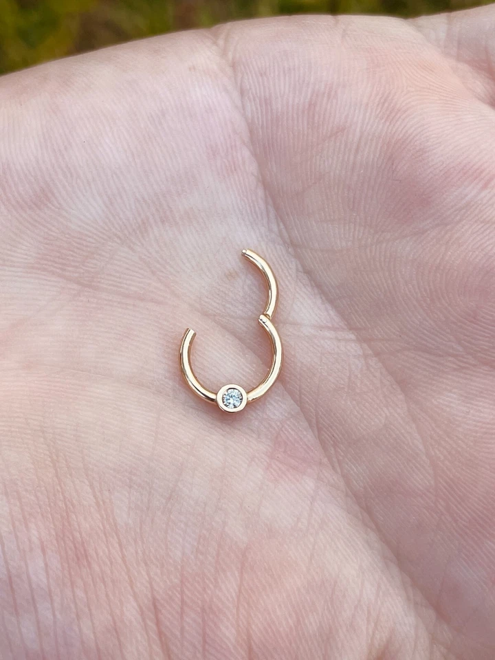 Single Diamond 16G Hinged Nose Ring Septum Clicker Cartilage 14k Gold - Image 2 of 2