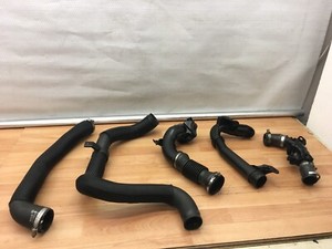 Opel Vivaro C 2.0 Diesel Bj.2019 Turbo Schläuche Ladeluftschlauch 9807540580