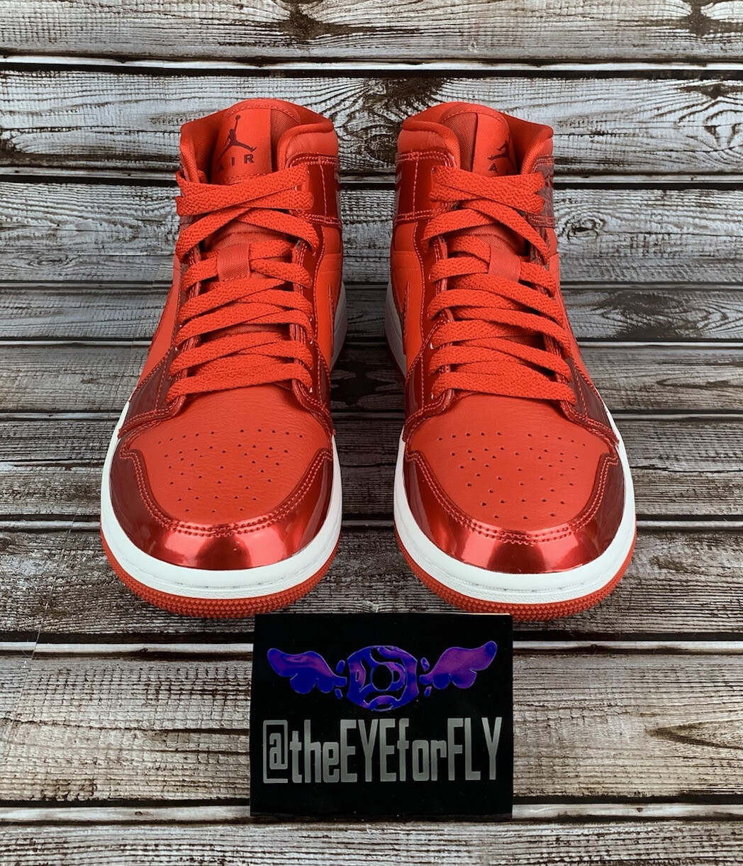 Size 6.5 - Jordan 1 Mid SE University 