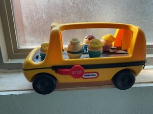 Little Tikes Toddle Tots School Bus With 7 Tots #081300